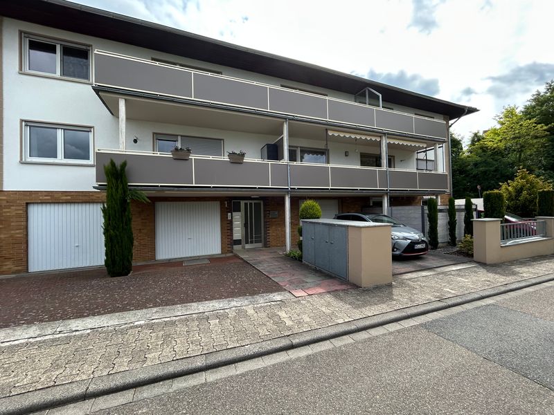 Hier wird Qualität groß geschrieben - 4 ZKB Wohnung mit großem Balkon in Nieder-Olm